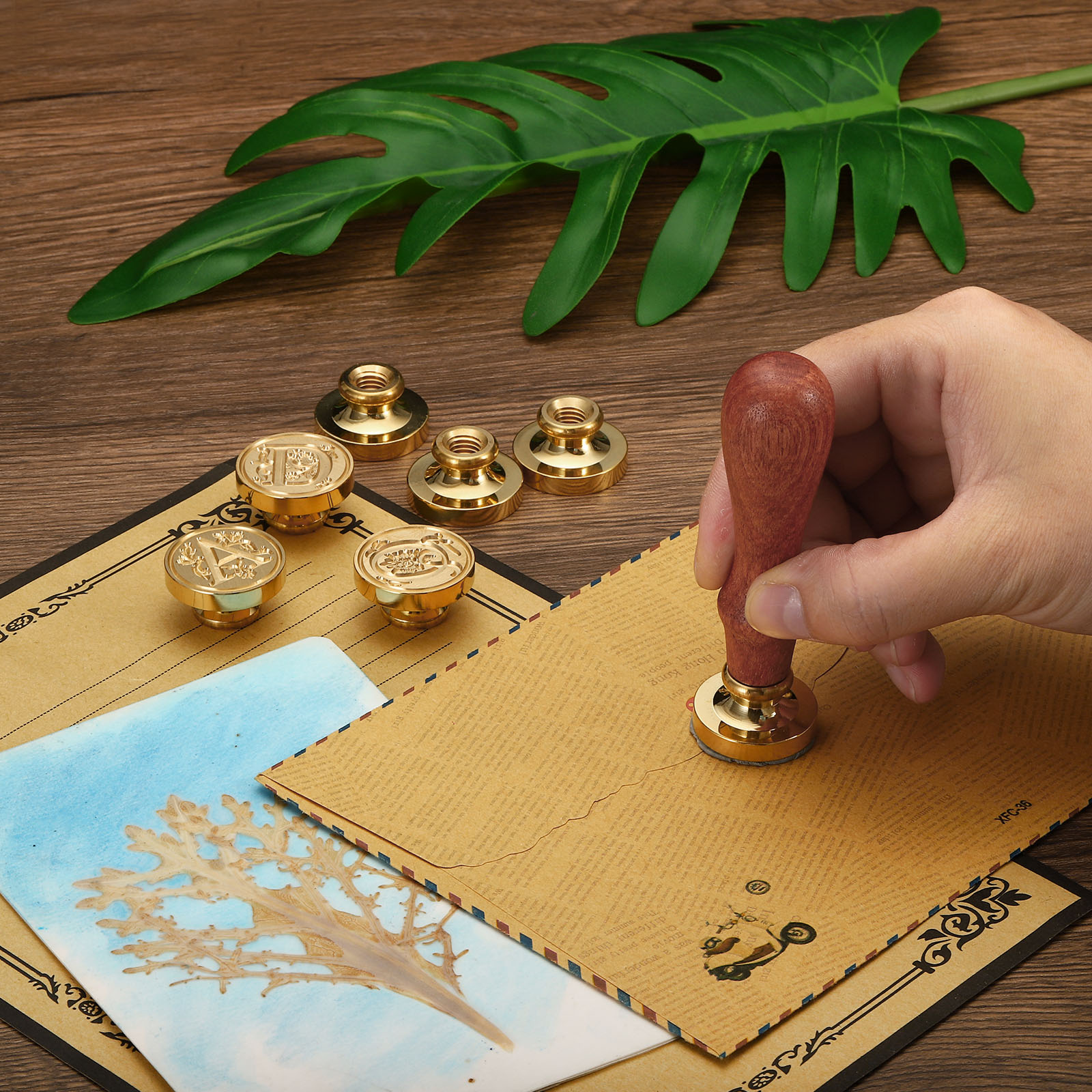 Alphabet Wax Seal Stamp Kit, 2 - đánh giá và giá Wax Seal Letter Kit