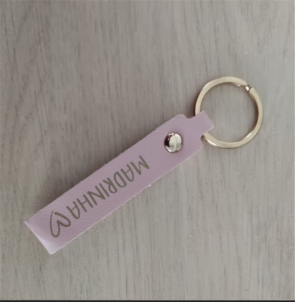 Personalized Leather Key Holde - đánh giá và giá Monogram Keychain Leather